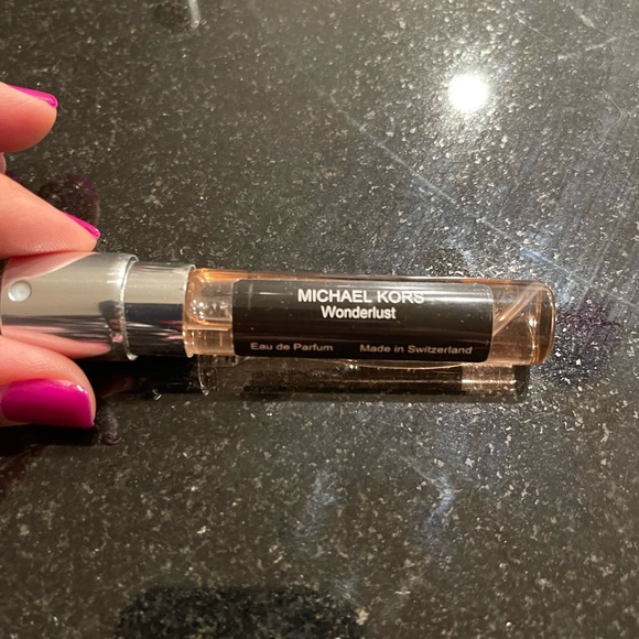 Scent bird 2 perfumes, atomizer, & pouch. Can sell them individually. $10 each - Picture 2 of 5